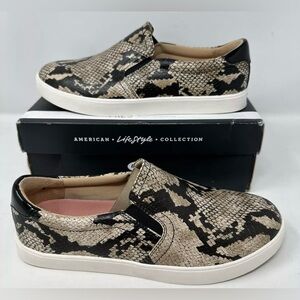 Dr. Scholl's Women's Shoes Madison Sneakers Black/Tan Snake Skin Design 8.5 M